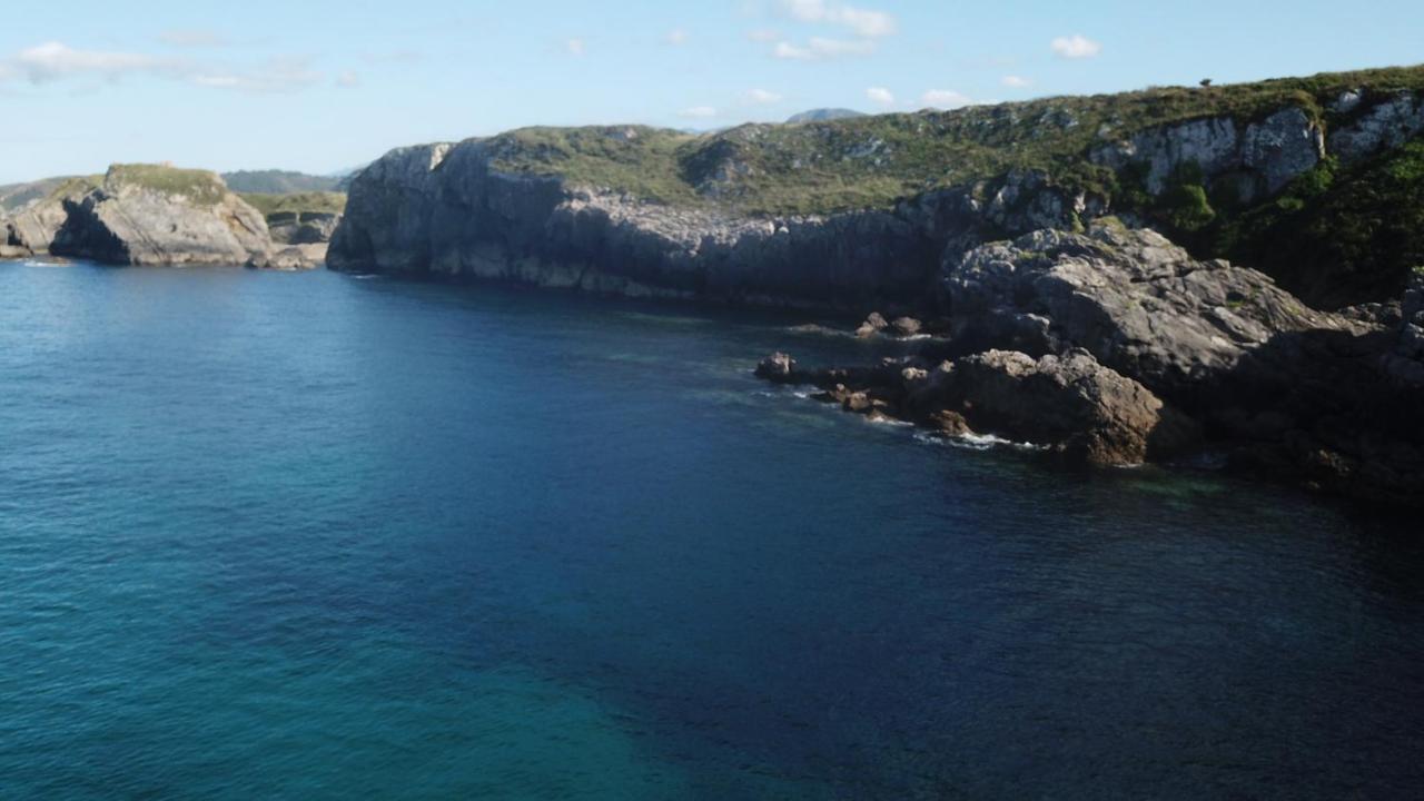 Вилла La Casa Roja Asturias Онтория Экстерьер фото